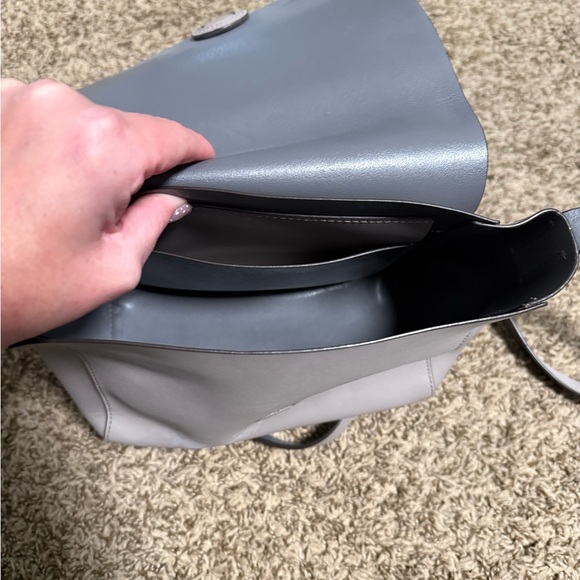 Kate Spade Light Gray Crossbody Bag - Picture 2 of 2